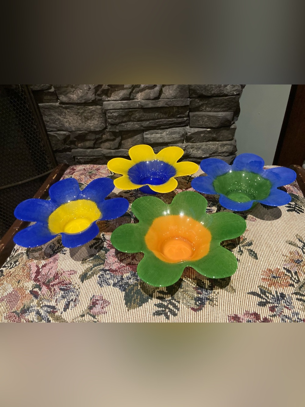 Set of 4 Colorful Flower-Shaped Glass Candle Holders
